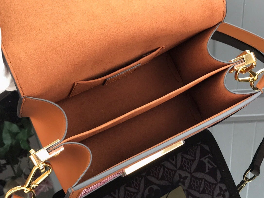 Ava’s Mode - High-Quality Designer Products for You - AFFORDABLE LUXURY BAGS - 4367