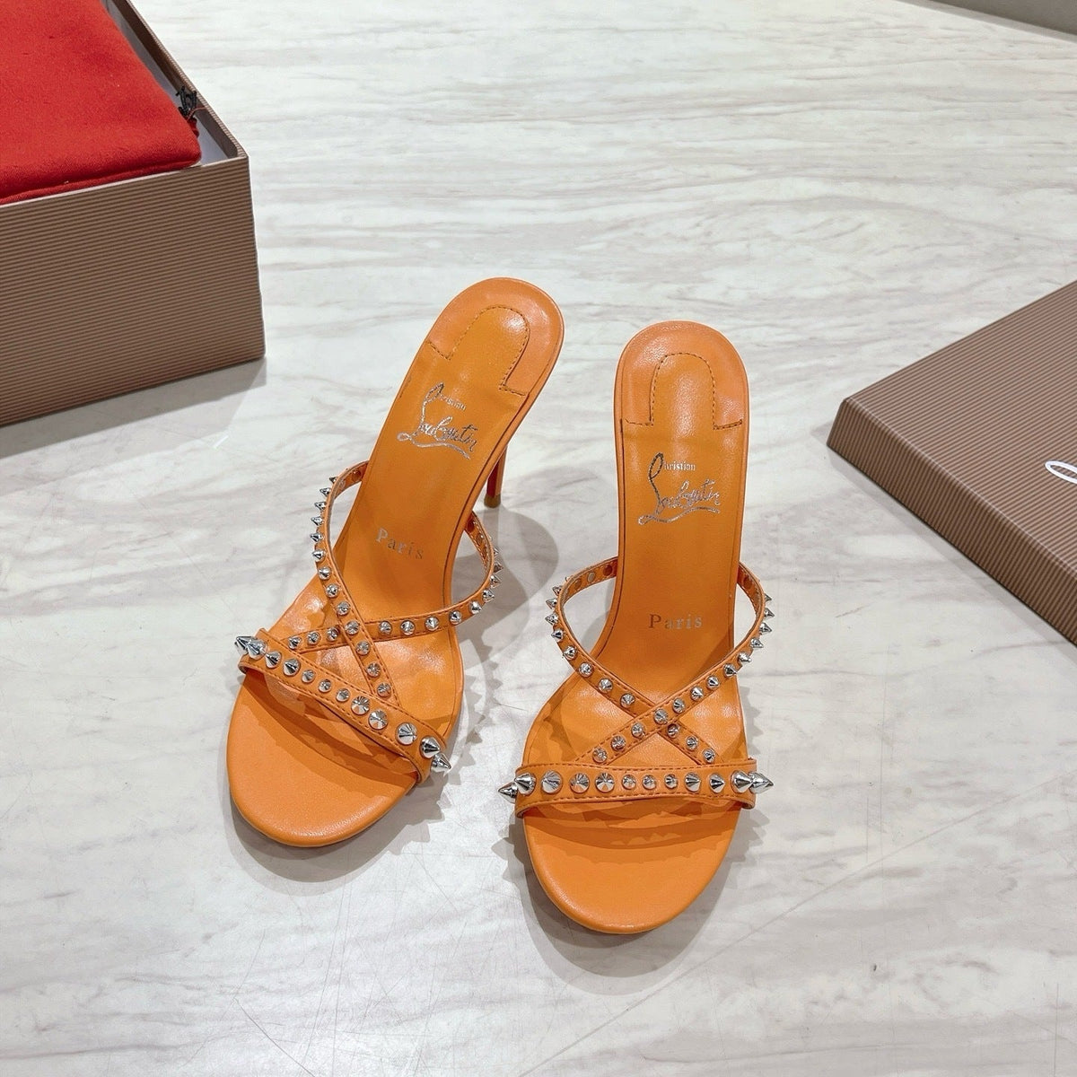 Ava’s Mode - High-Quality Designer Products for You - AFFORDABLE LUXURY HEELS - 8291