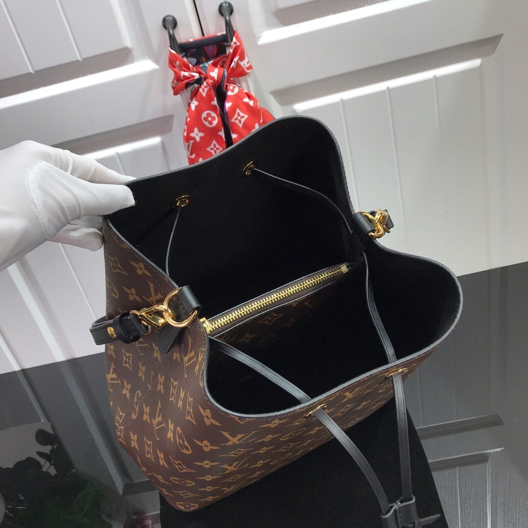 Ava’s Mode - High-Quality Designer Products for You - AFFORDABLE LUXURY BAGS - 4303