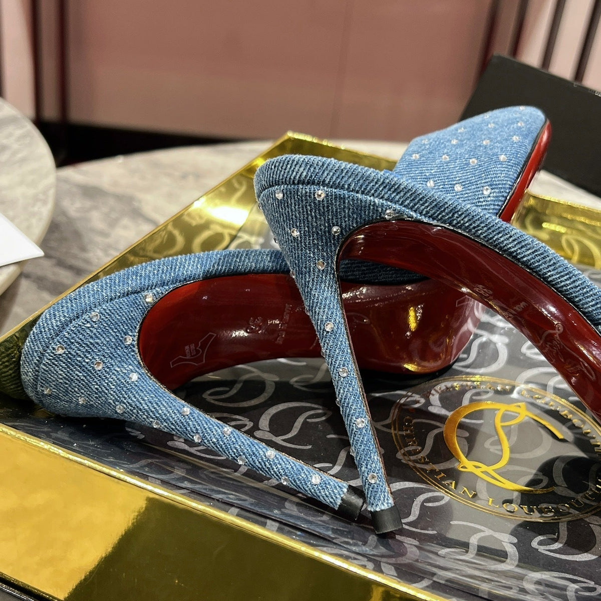 Ava’s Mode - Premium Luxury Goods and Accessories - AFFORDABLE LUXURY HEELS - 8166