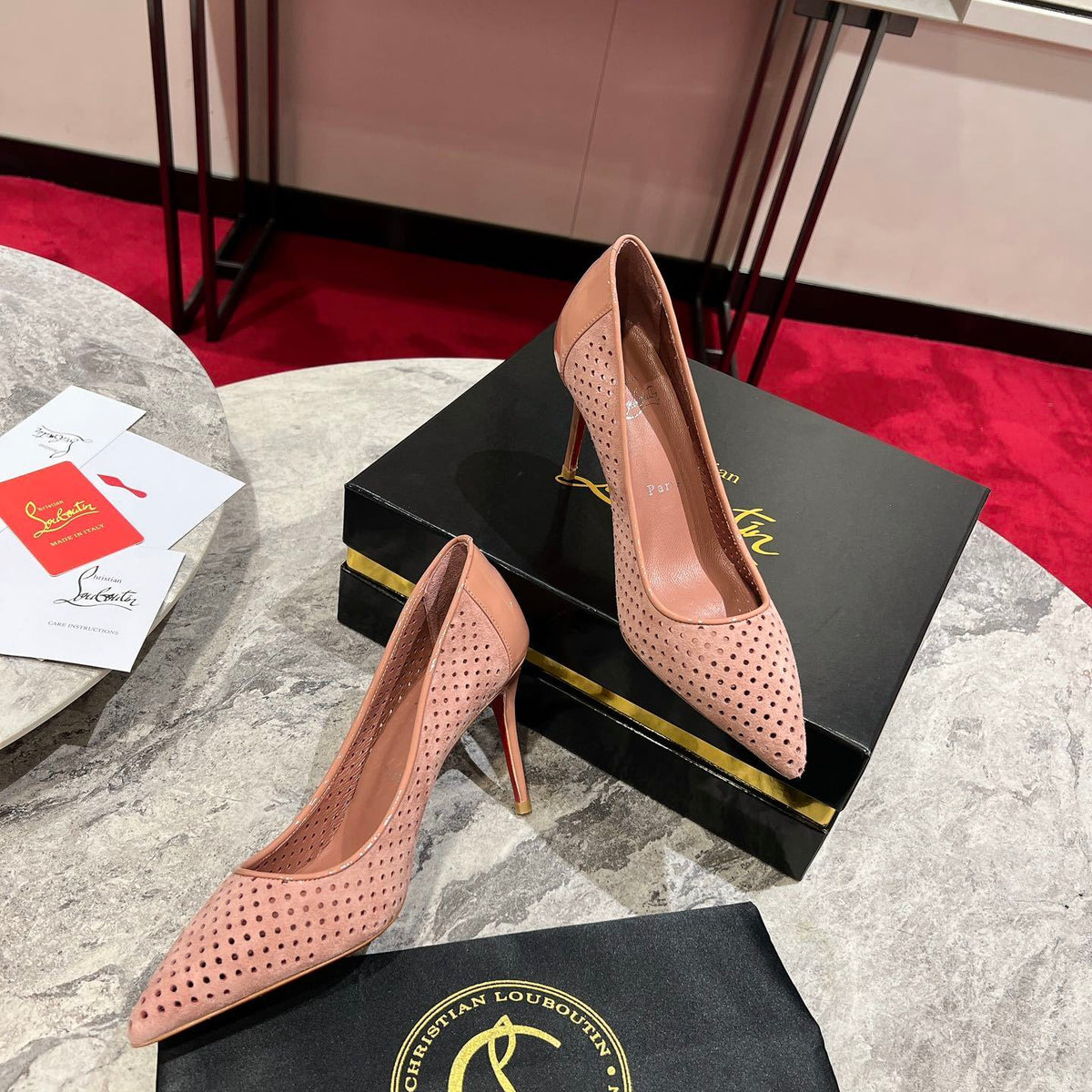 Ava’s Mode - Best High-End Brands in One Place - AFFORDABLE LUXURY HEELS - 8093