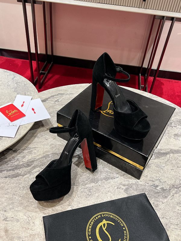 Ava’s Mode - High-Quality Designer Products for You - AFFORDABLE LUXURY HEELS - 8239