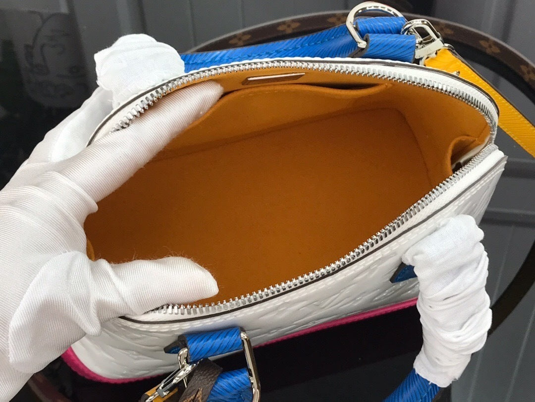 Ava’s Mode - Premium Luxury Goods and Accessories - AFFORDABLE LUXURY BAGS - 4278