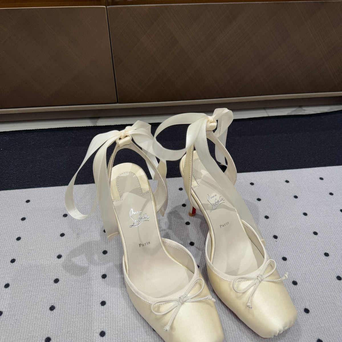 Ava’s Mode - Best High-End Brands in One Place - AFFORDABLE LUXURY HEELS - 8217