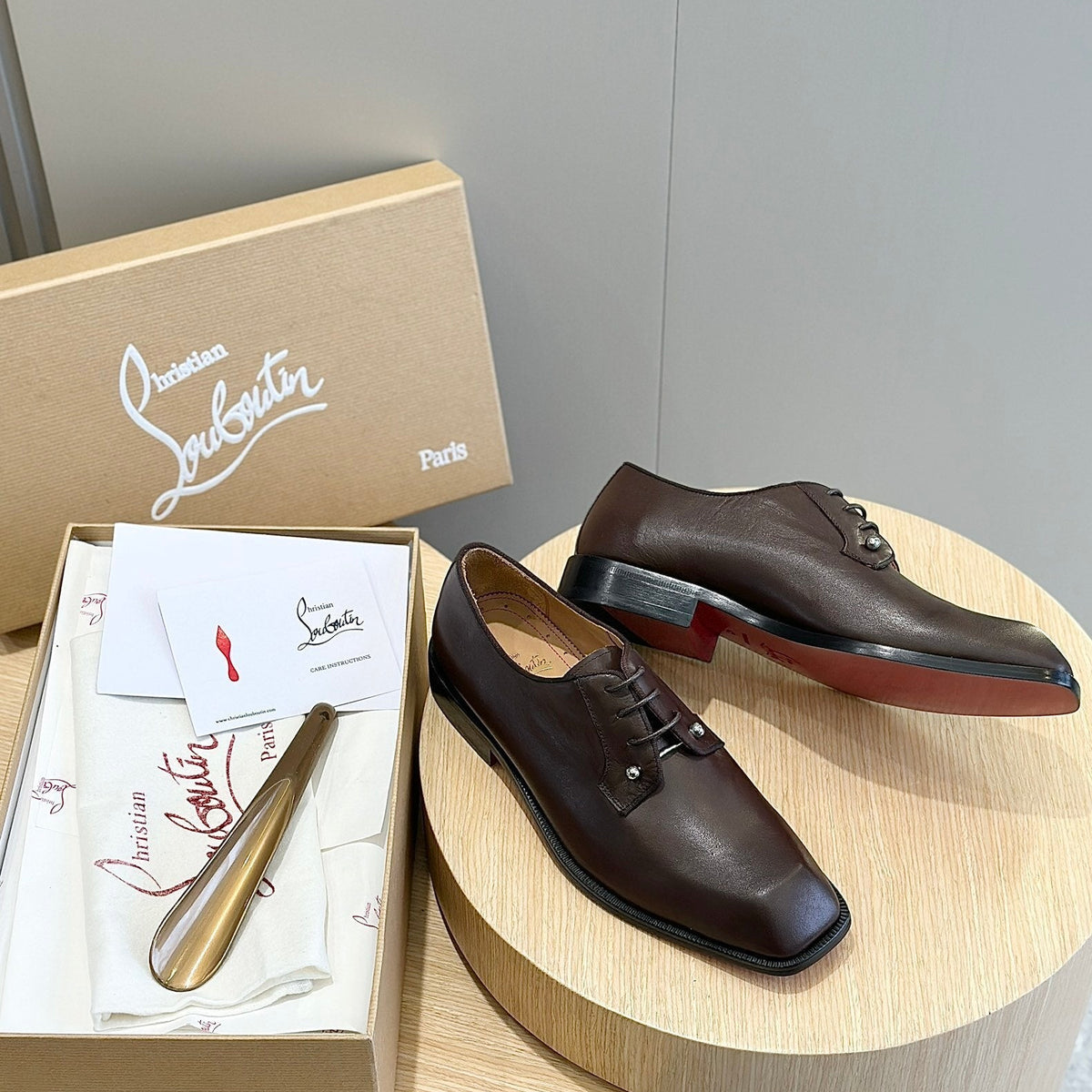 Ava’s Mode - High-Quality Designer Products for You - AFFORDABLE LUXURY HEELS - 8039