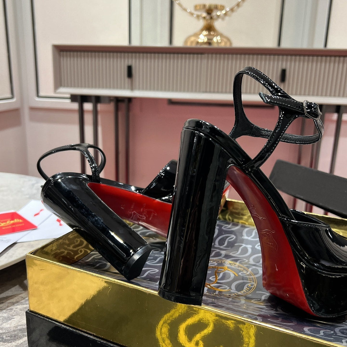 Ava’s Mode - Premium Luxury Goods and Accessories - AFFORDABLE LUXURY HEELS - 8234