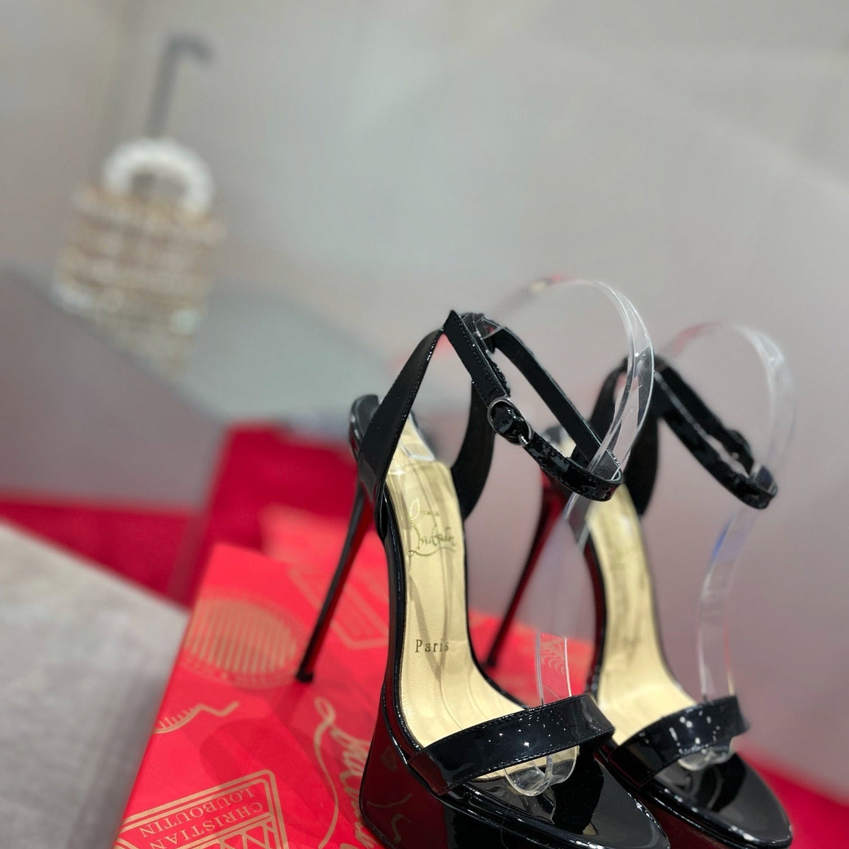 Ava’s Mode - Premium Luxury Goods and Accessories - AFFORDABLE LUXURY HEELS - 7954
