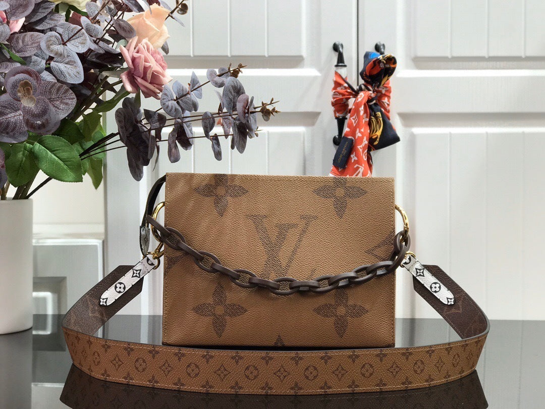Ava’s Mode - High-Quality Designer Products for You - AFFORDABLE LUXURY BAGS - 4271