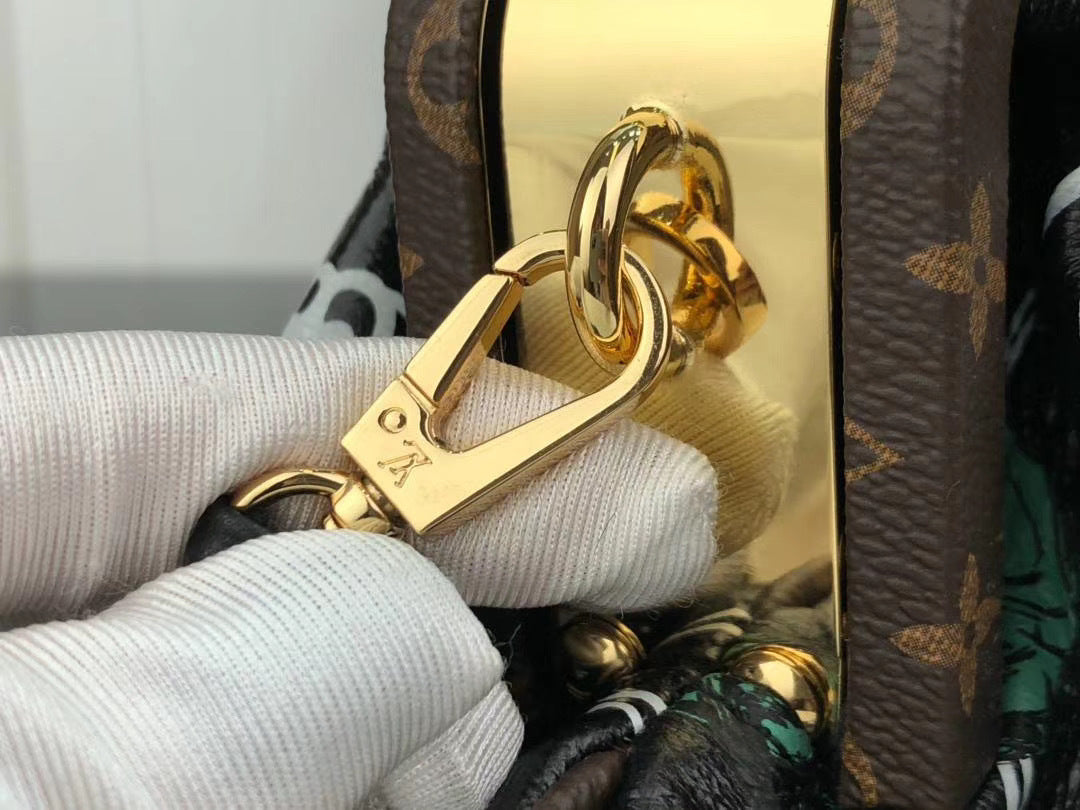 Ava’s Mode - Premium Luxury Goods and Accessories - AFFORDABLE LUXURY BAGS - 4286