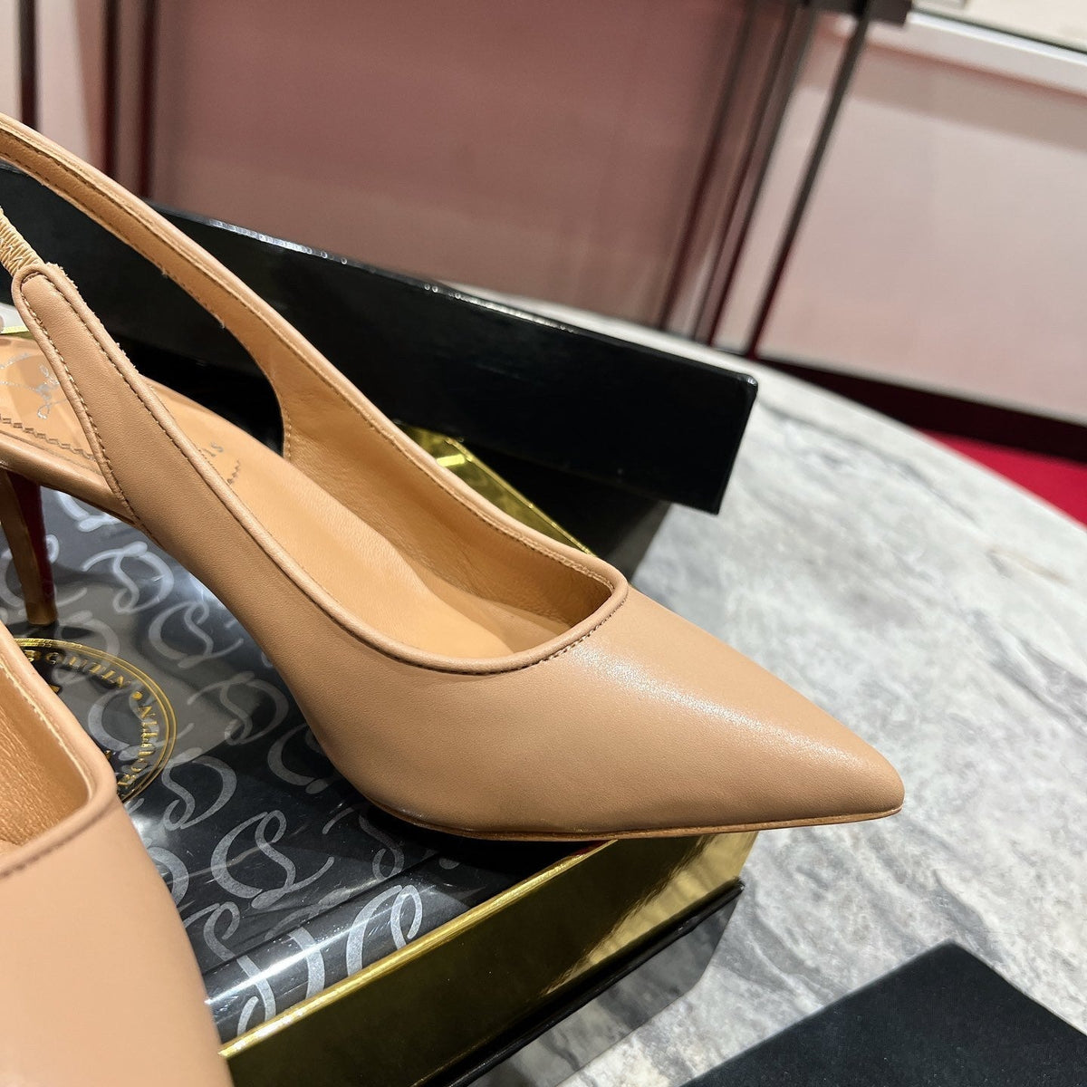 Ava’s Mode - Best High-End Brands in One Place - AFFORDABLE LUXURY HEELS - 8177
