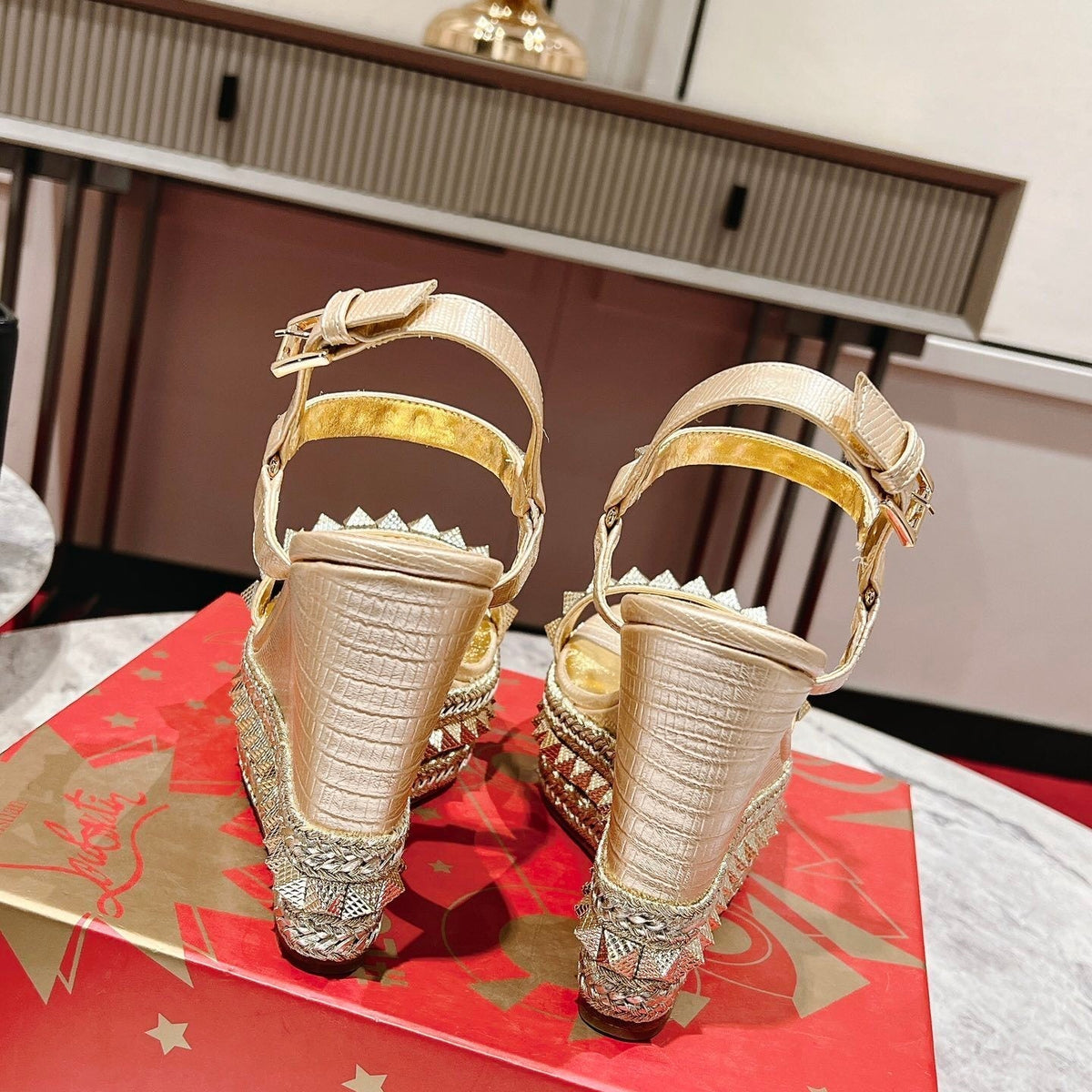 Ava’s Mode - Premium Luxury Goods and Accessories - AFFORDABLE LUXURY HEELS - 8318