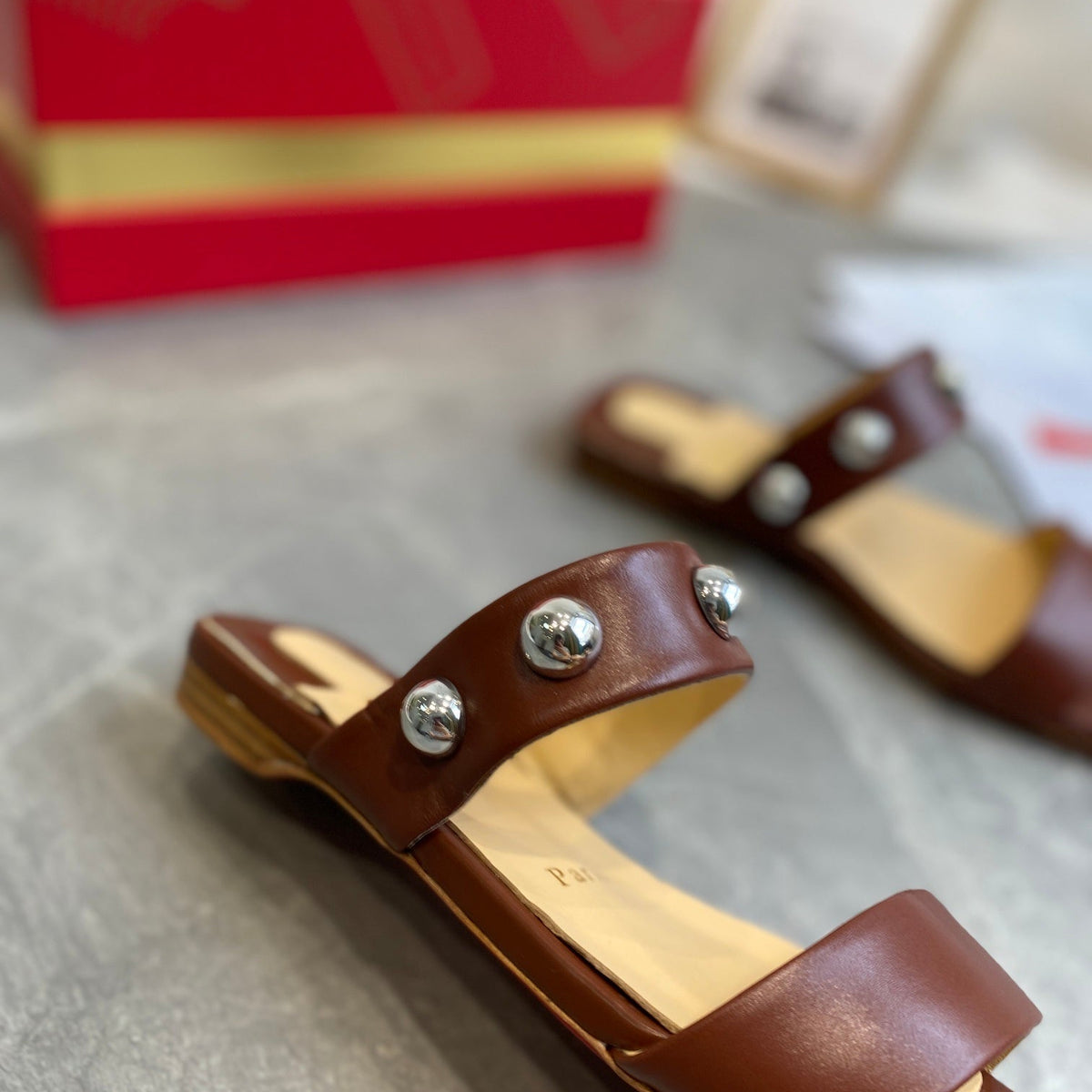 Ava’s Mode - High-Quality Designer Products for You - AFFORDABLE LUXURY HEELS - 7975