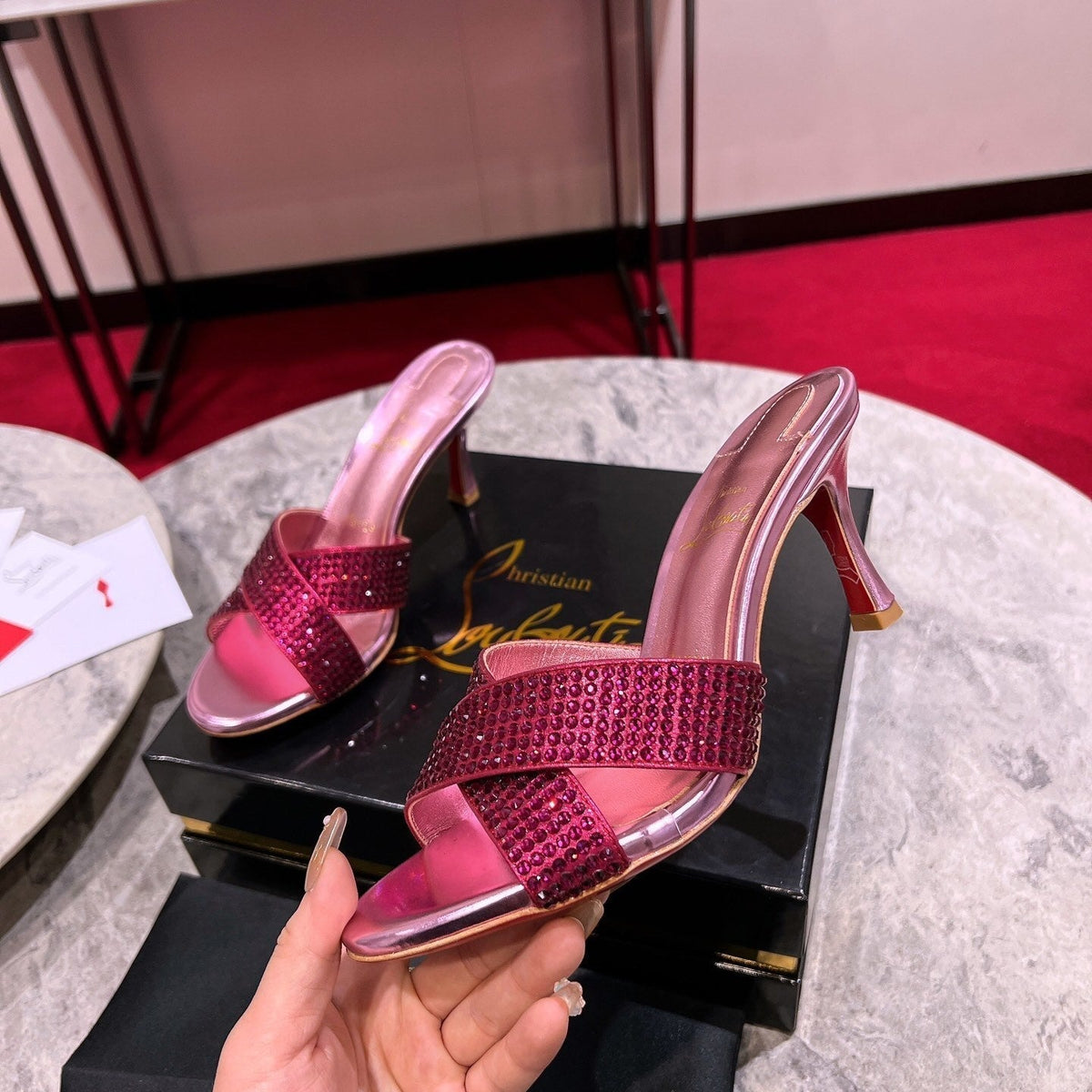 Ava’s Mode - High-Quality Designer Products for You - AFFORDABLE LUXURY HEELS - 8087