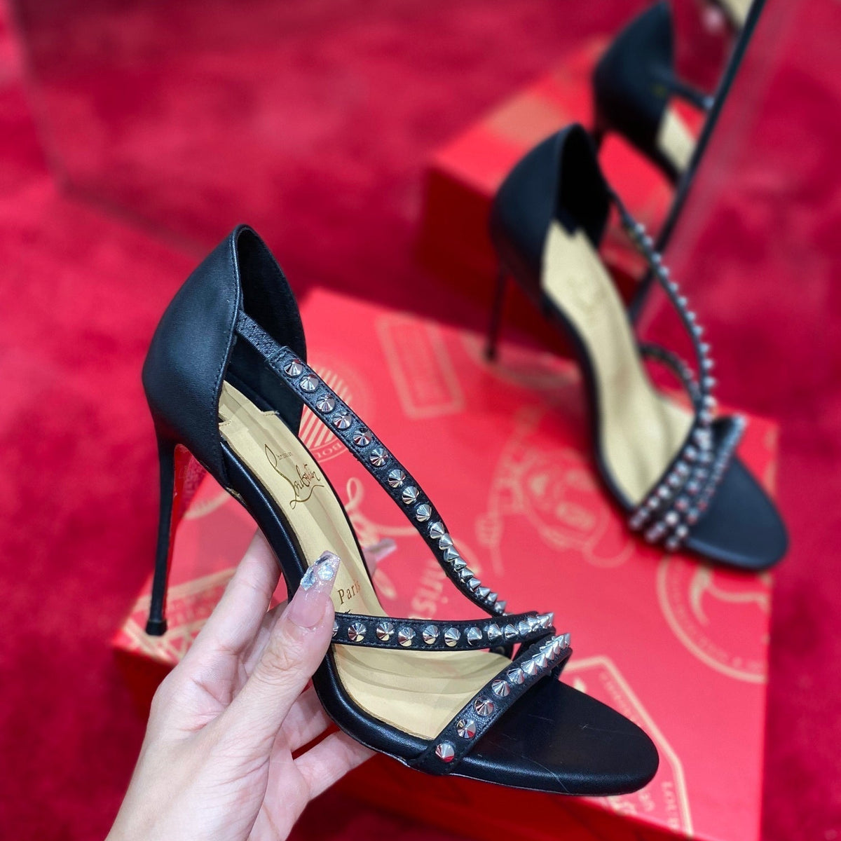 Ava’s Mode - Premium Luxury Goods and Accessories - AFFORDABLE LUXURY HEELS - 7962