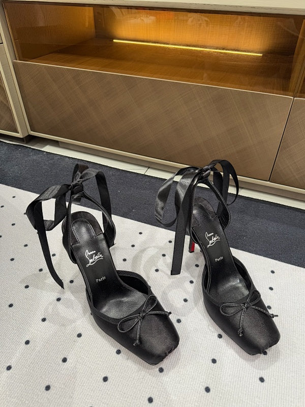 Ava’s Mode - High-Quality Designer Products for You - AFFORDABLE LUXURY HEELS - 8215