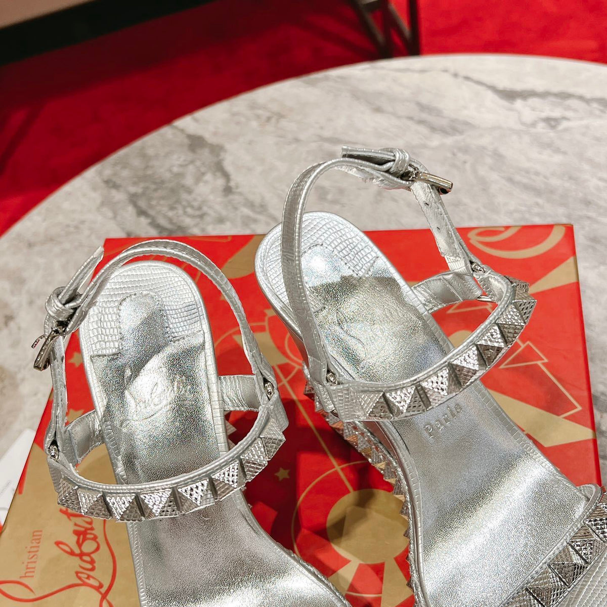 Dragons Bags - High-Quality Designer Products for You - AFFORDABLE LUXURY HEELS - 8323
