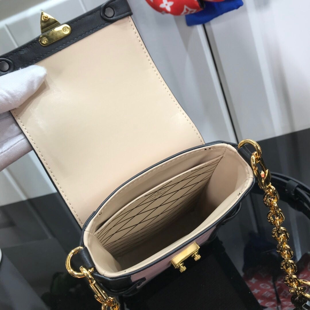 Ava’s Mode - Premium Luxury Goods and Accessories - AFFORDABLE LUXURY BAGS - 4338