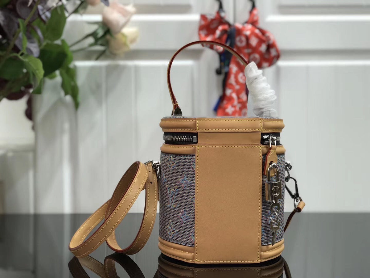Ava’s Mode - Best High-End Brands in One Place - AFFORDABLE LUXURY BAGS - 4017