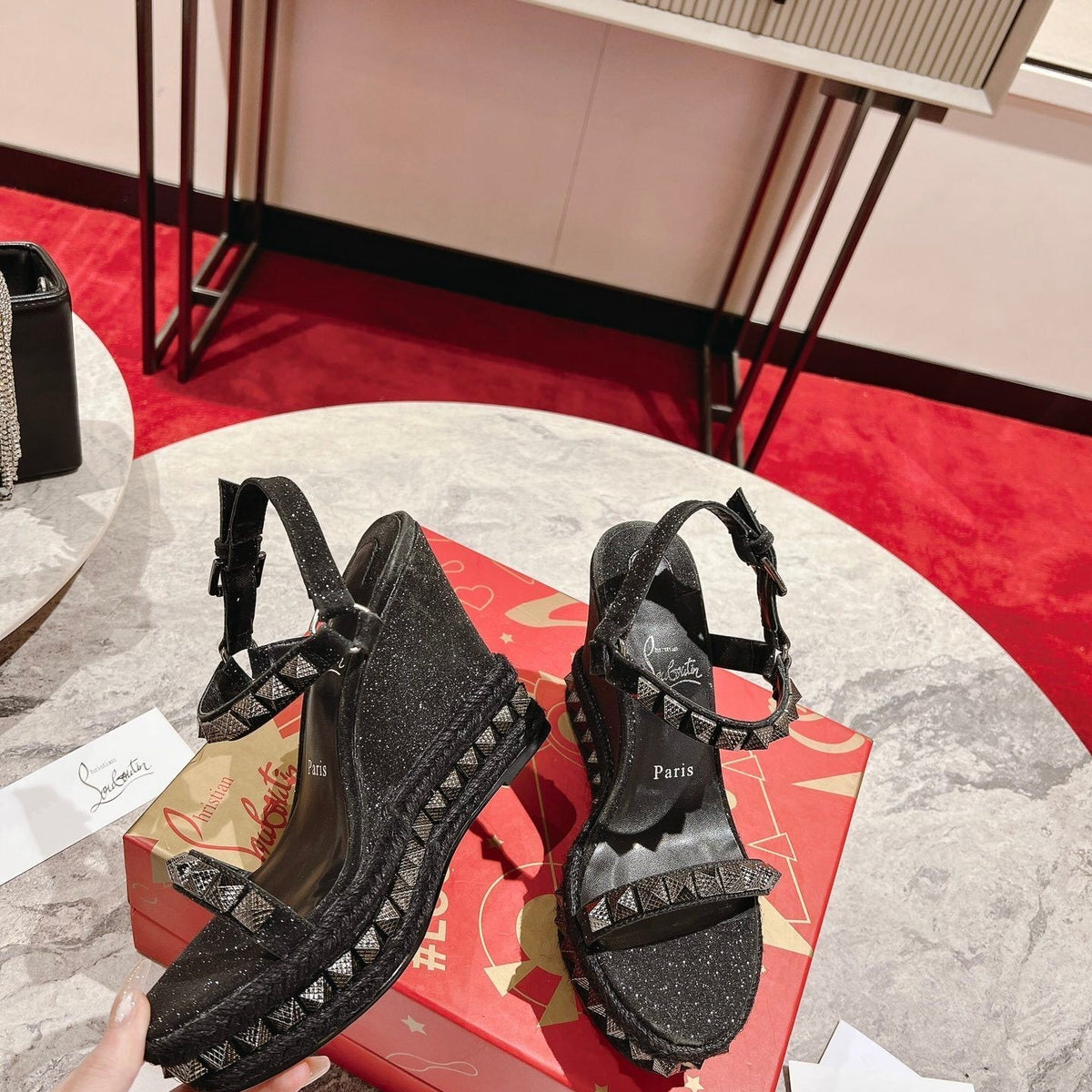 Ava’s Mode - High-Quality Designer Products for You - AFFORDABLE LUXURY HEELS - 8319