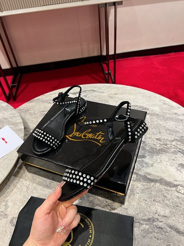 Ava’s Mode - High-Quality Designer Products for You - AFFORDABLE LUXURY HEELS - 8131
