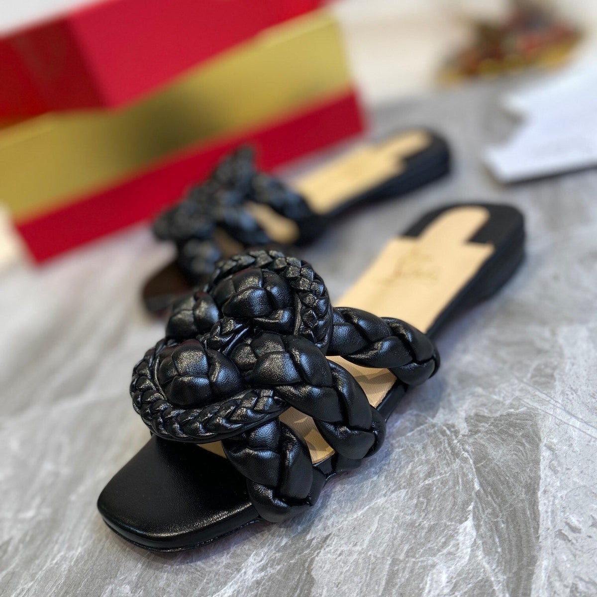 Ava’s Mode - High-Quality Designer Products for You - AFFORDABLE LUXURY HEELS - 7967