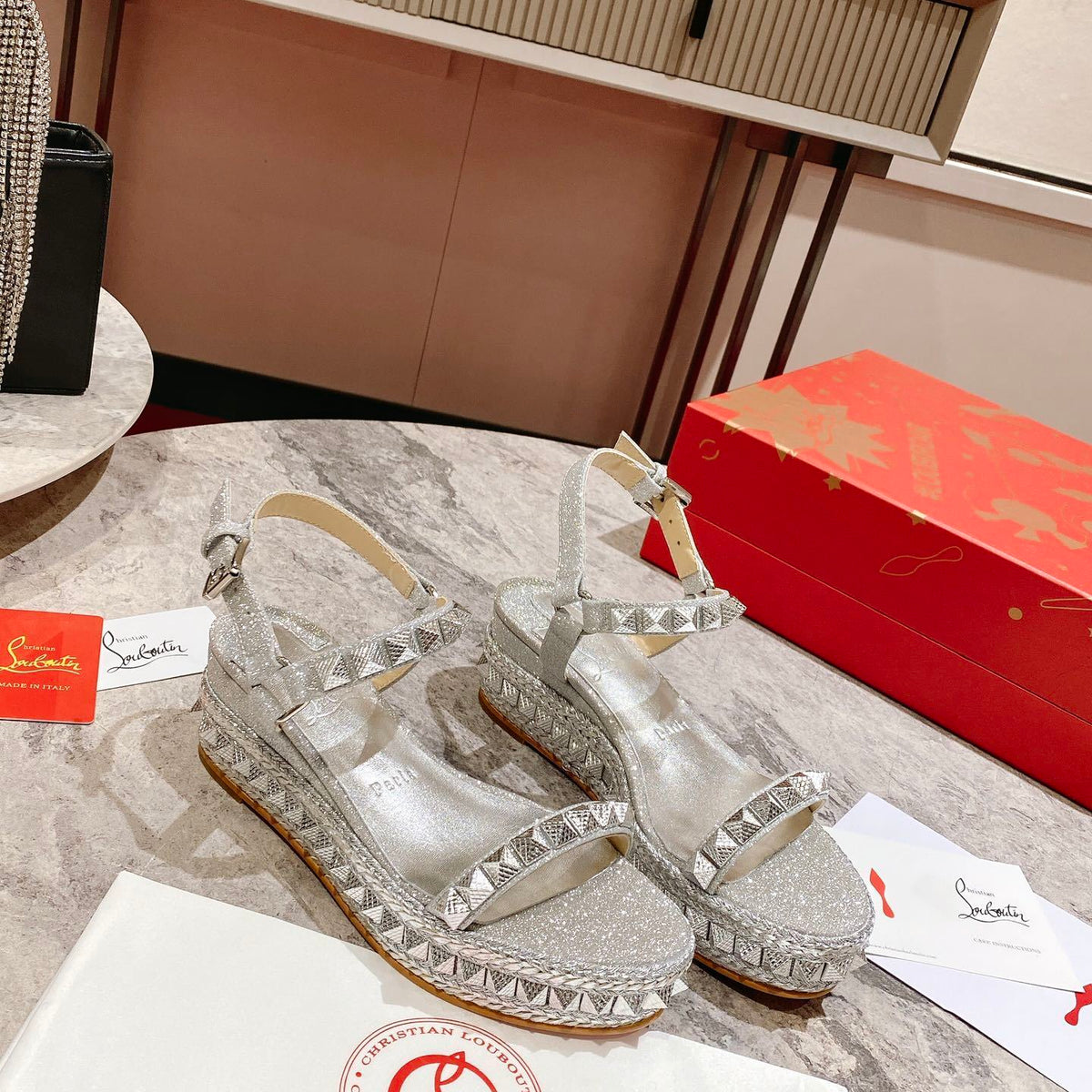 Ava’s Mode - Best High-End Brands in One Place - AFFORDABLE LUXURY HEELS - 8317