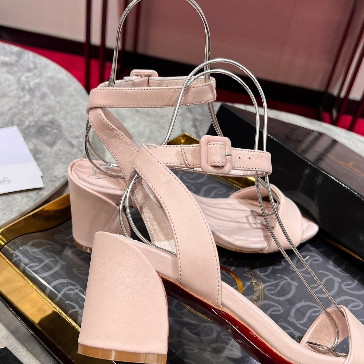 Ava’s Mode - High-Quality Designer Products for You - AFFORDABLE LUXURY HEELS - 8103