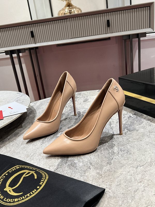 Ava’s Mode - High-Quality Designer Products for You - AFFORDABLE LUXURY HEELS - 8175