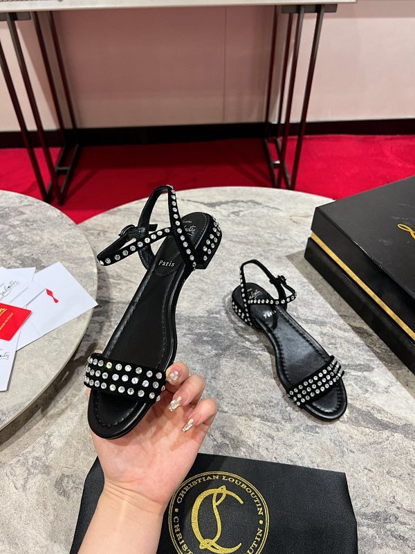 Ava’s Mode - High-Quality Designer Products for You - AFFORDABLE LUXURY HEELS - 8131