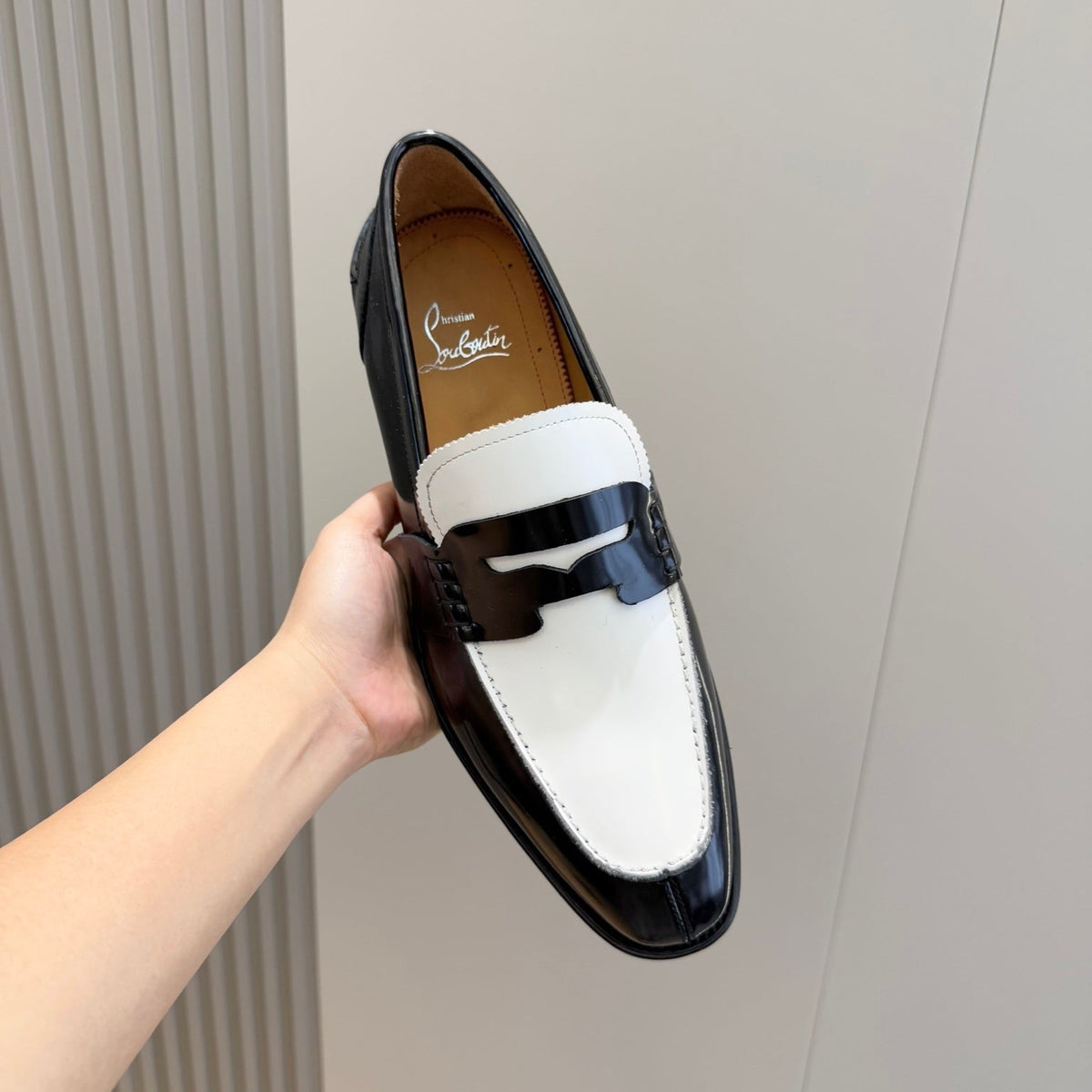 Ava’s Mode - High-Quality Designer Products for You - AFFORDABLE LUXURY HEELS - 8279