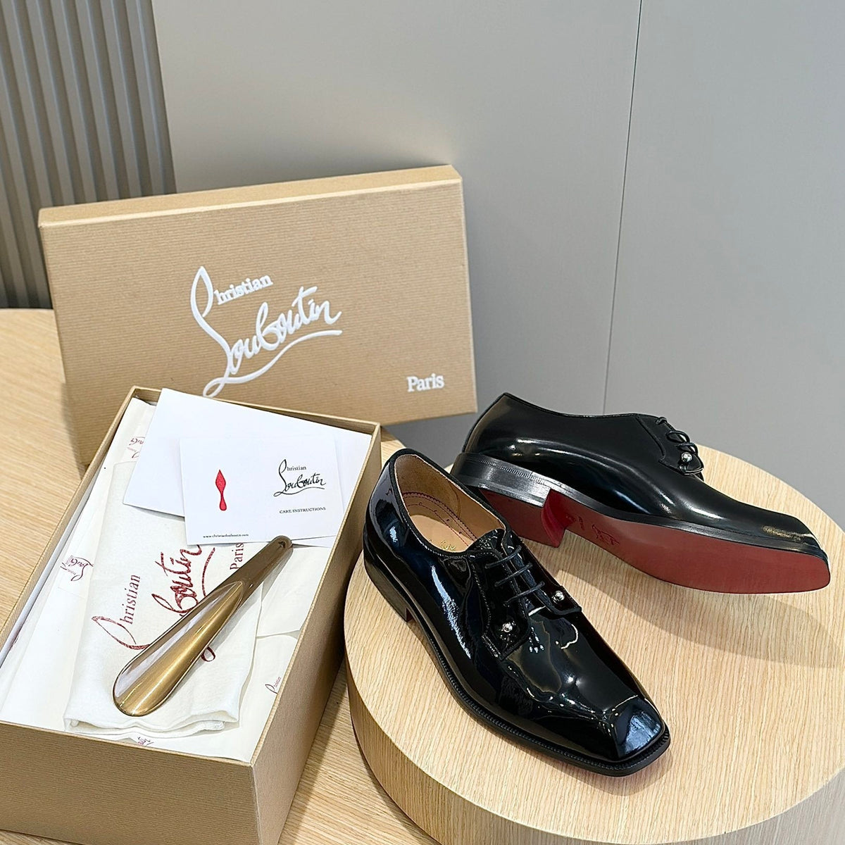 Ava’s Mode - High-Quality Designer Products for You - AFFORDABLE LUXURY HEELS - 8035