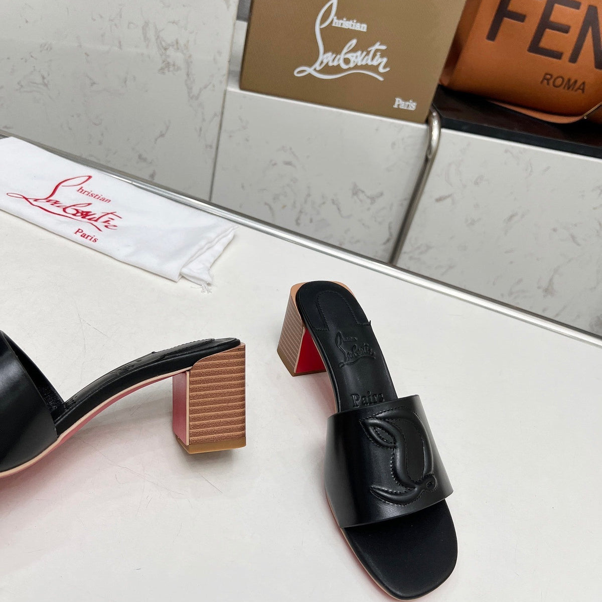 Ava’s Mode - High-Quality Designer Products for You - AFFORDABLE LUXURY HEELS - 8063