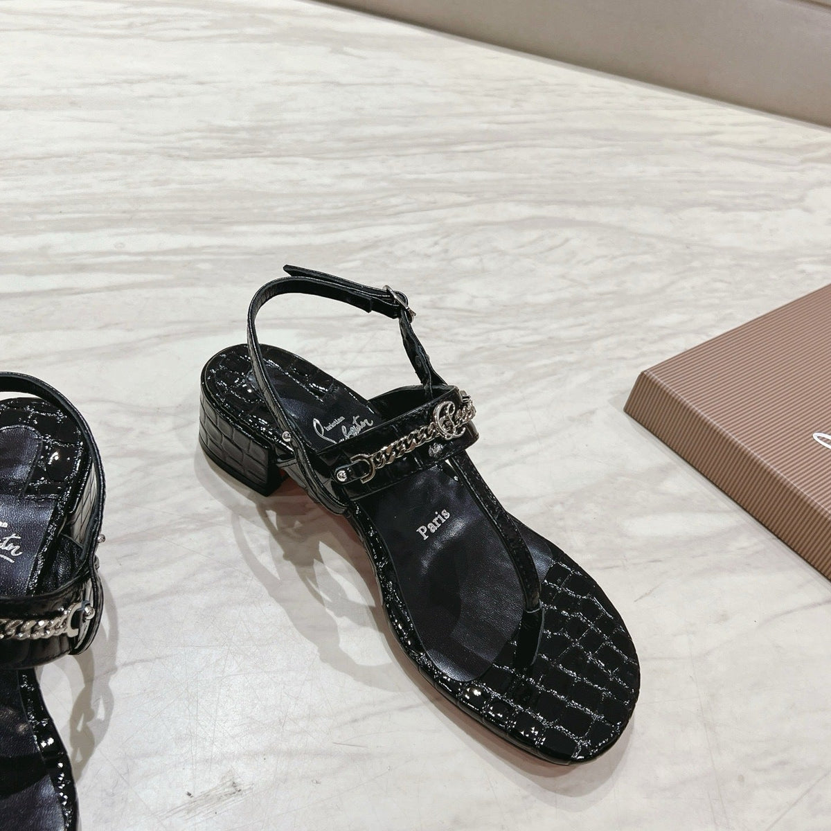 Ava’s Mode - Best High-End Brands in One Place - AFFORDABLE LUXURY HEELS - 8229