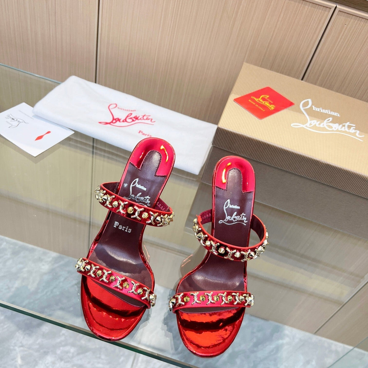 Ava’s Mode - High-Quality Designer Products for You - AFFORDABLE LUXURY HEELS - 8011