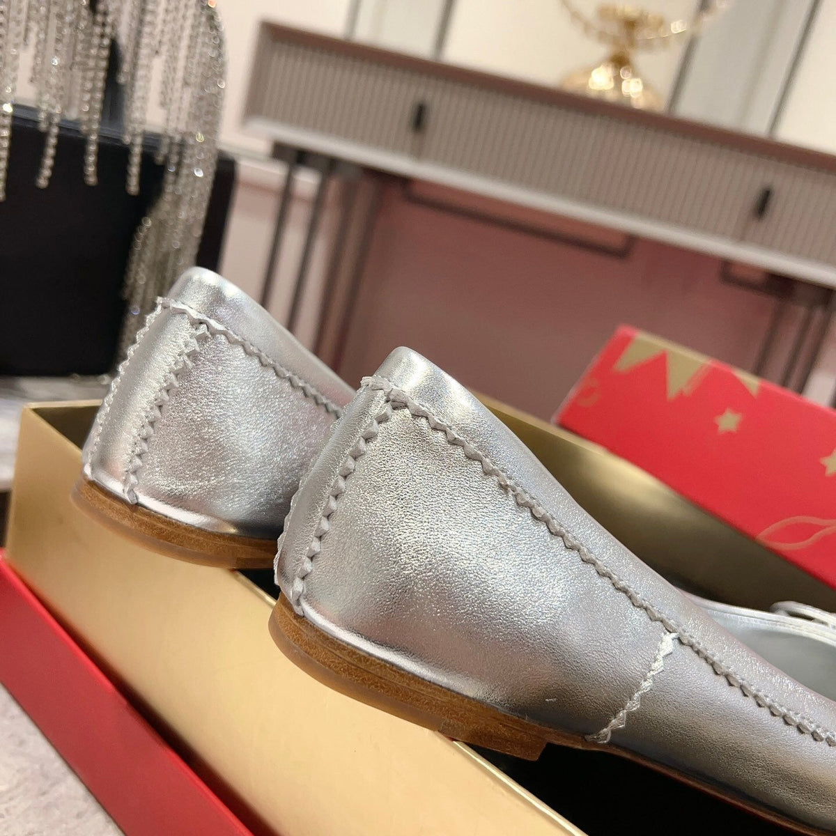 Ava’s Mode - Best High-End Brands in One Place - AFFORDABLE LUXURY HEELS - 8233