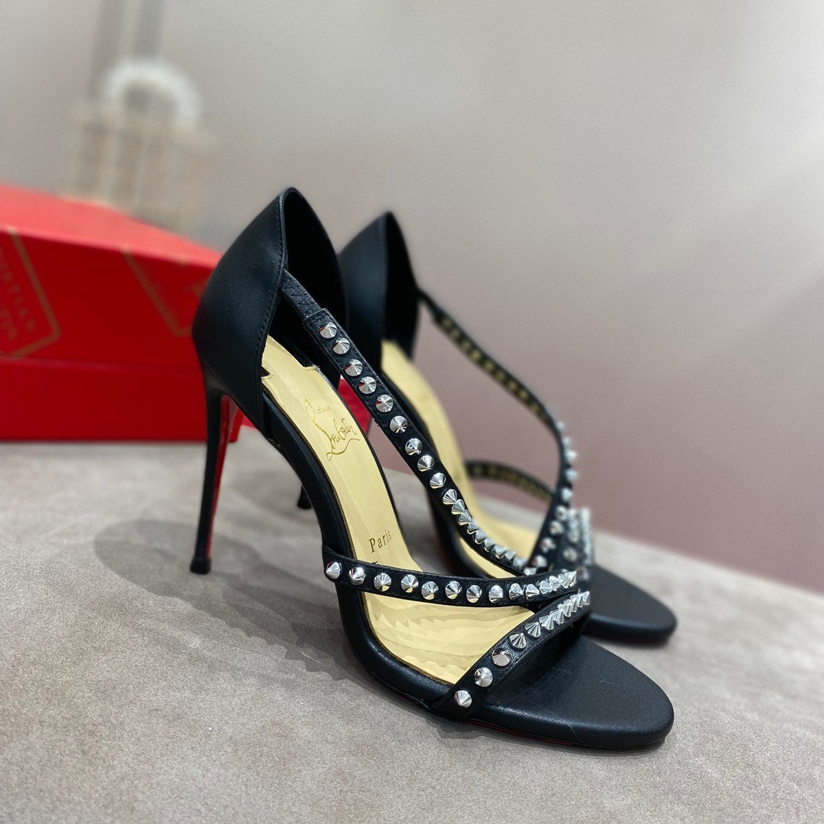 Ava’s Mode - Premium Luxury Goods and Accessories - AFFORDABLE LUXURY HEELS - 7962
