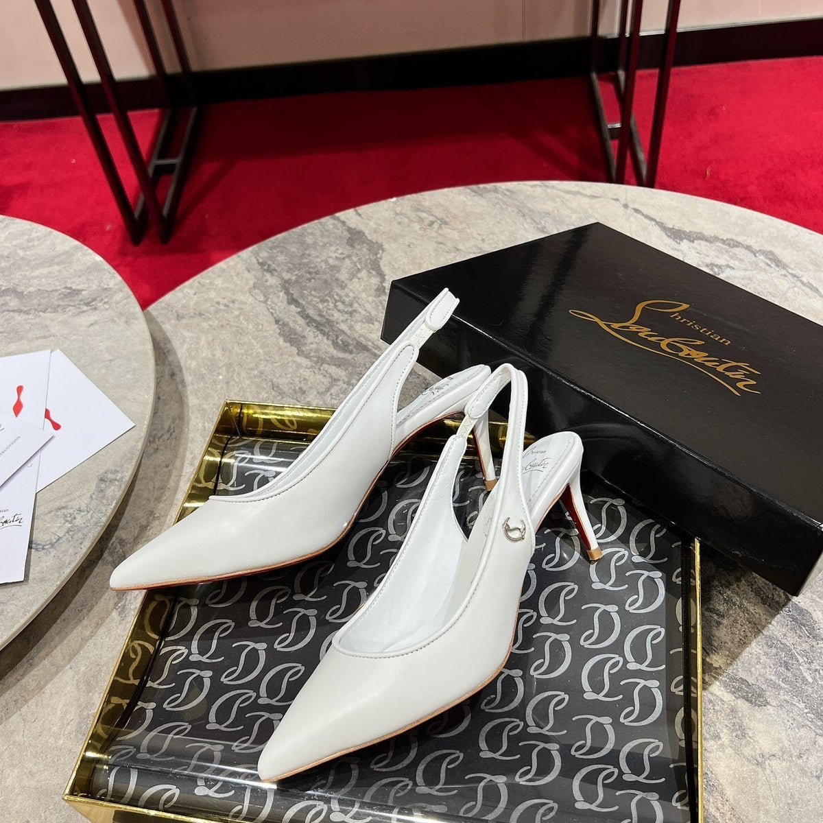 Ava’s Mode - High-Quality Designer Products for You - AFFORDABLE LUXURY HEELS - 8179