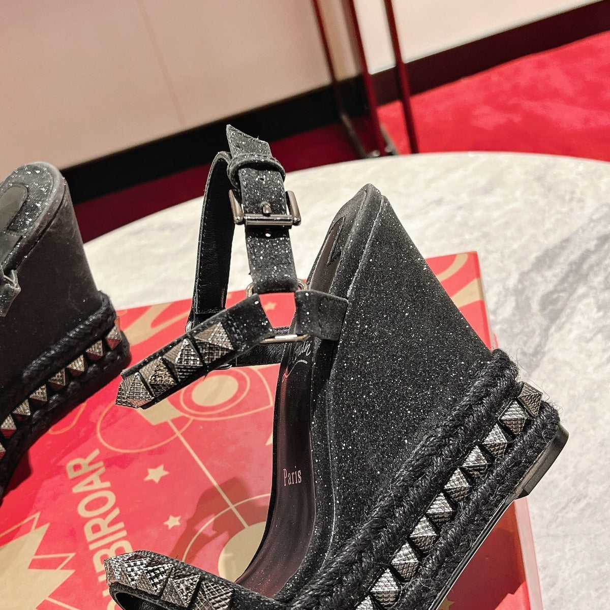 Ava’s Mode - High-Quality Designer Products for You - AFFORDABLE LUXURY HEELS - 8319