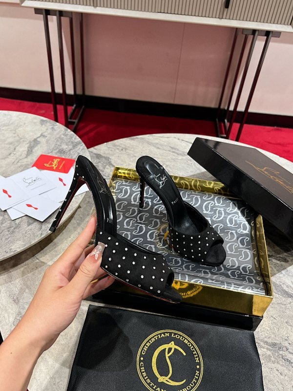 Ava’s Mode - High-Quality Designer Products for You - AFFORDABLE LUXURY HEELS - 8171