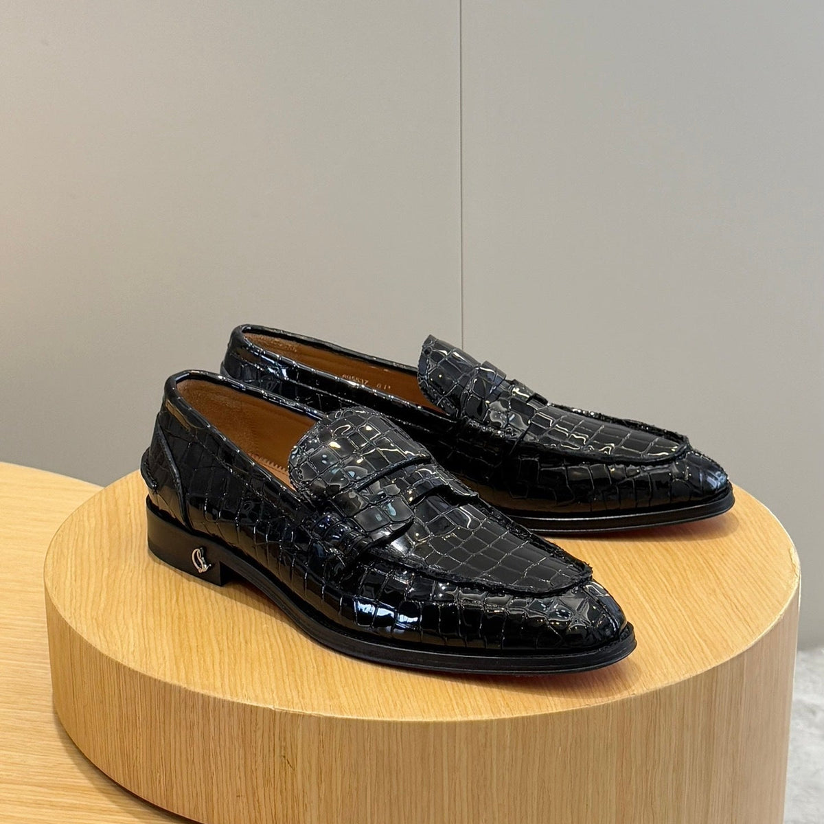 Ava’s Mode - Premium Luxury Goods and Accessories - AFFORDABLE LUXURY HEELS - 8274