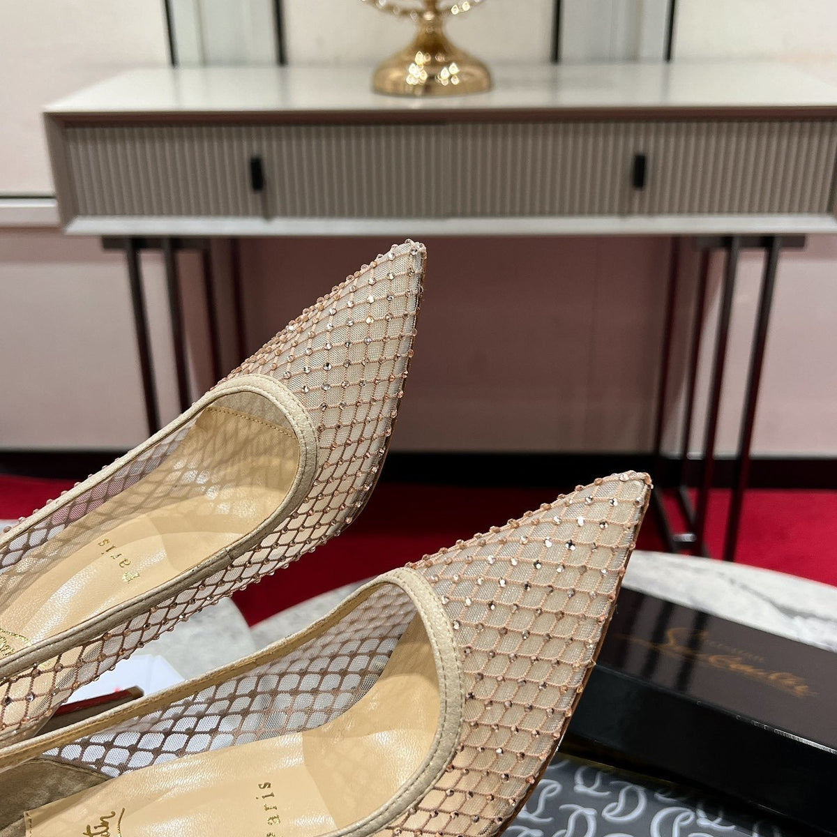 Ava’s Mode - Best High-End Brands in One Place - AFFORDABLE LUXURY HEELS - 8133