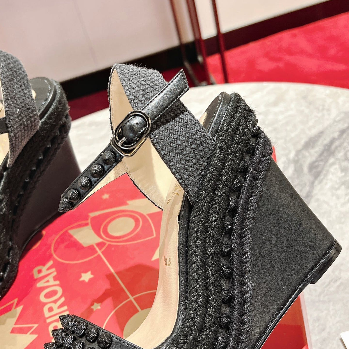 Ava’s Mode - High-Quality Designer Products for You - AFFORDABLE LUXURY HEELS - 8319