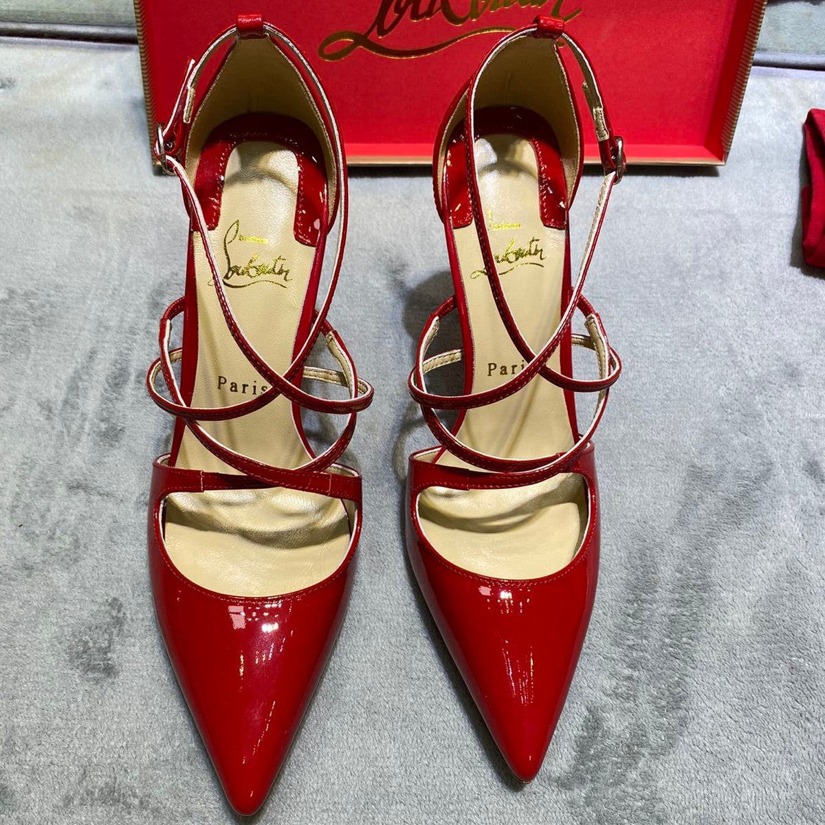 Ava’s Mode - High-Quality Designer Products for You - AFFORDABLE LUXURY HEELS - 7951