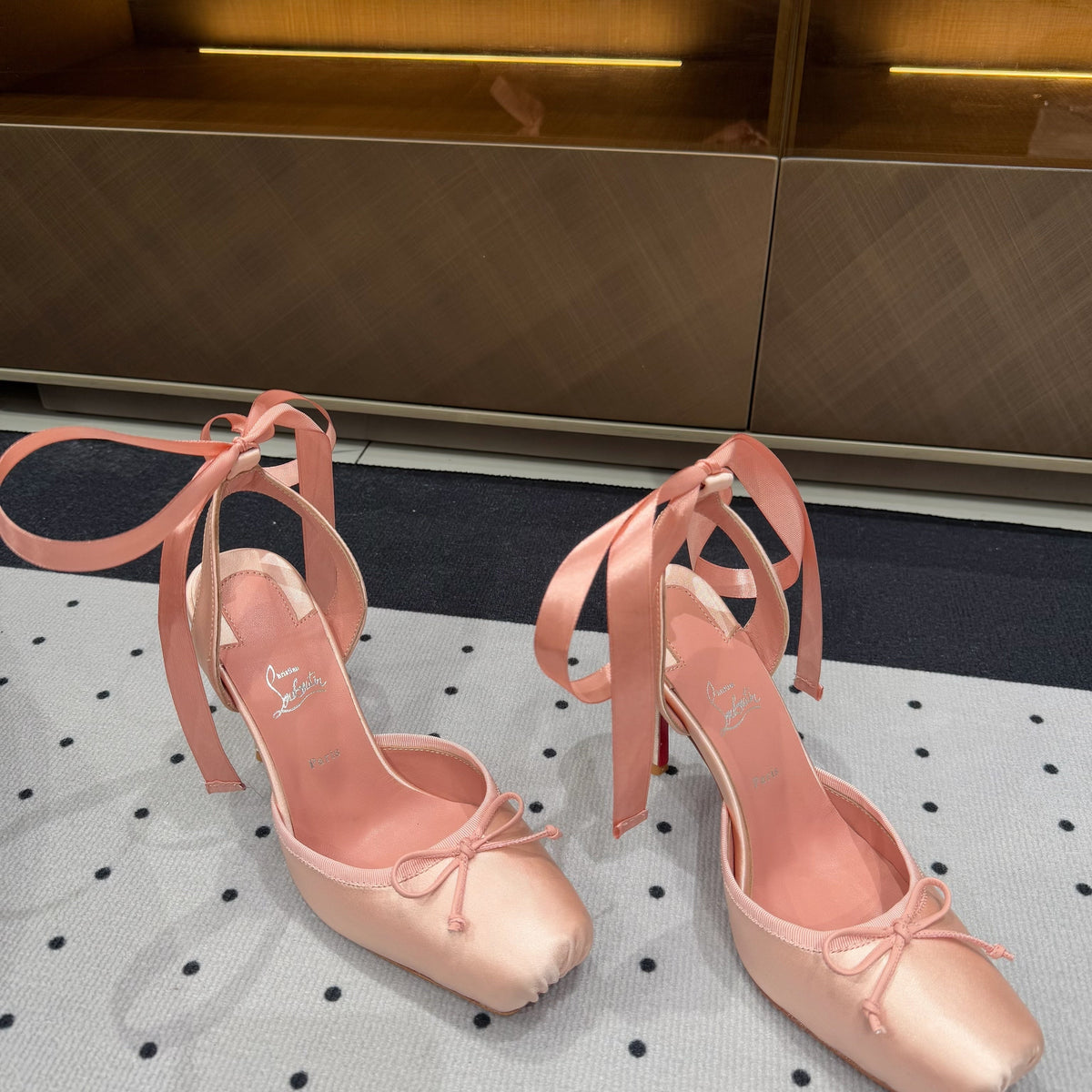 Ava’s Mode - Premium Luxury Goods and Accessories - AFFORDABLE LUXURY HEELS - 8230