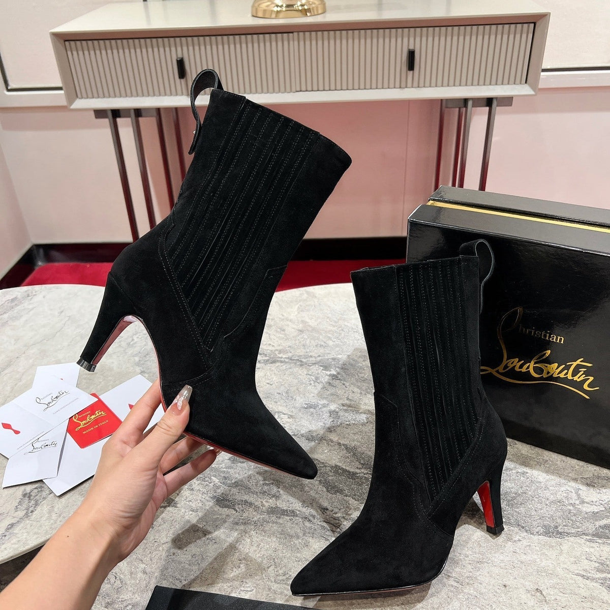 Ava’s Mode - Best High-End Brands in One Place - AFFORDABLE LUXURY HEELS - 8169