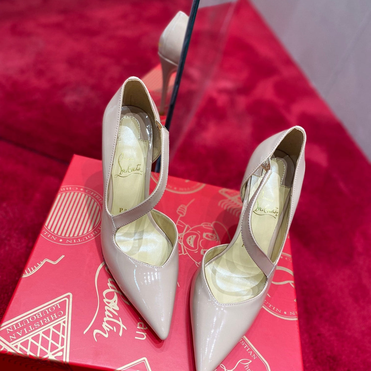 Ava’s Mode - High-Quality Designer Products for You - AFFORDABLE LUXURY HEELS - 7963