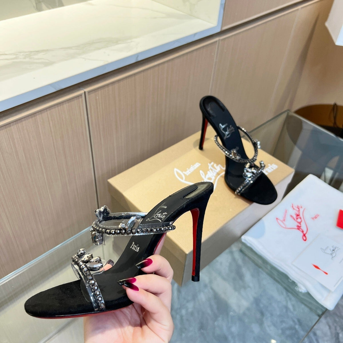 Ava’s Mode - Best High-End Brands in One Place - AFFORDABLE LUXURY HEELS - 8005