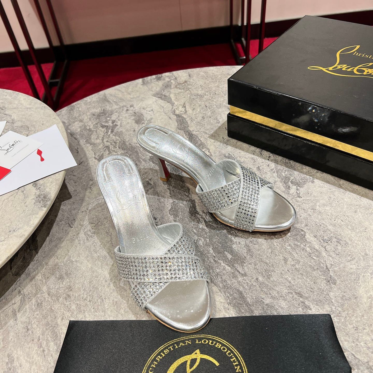 Ava’s Mode - High-Quality Designer Products for You - AFFORDABLE LUXURY HEELS - 8079