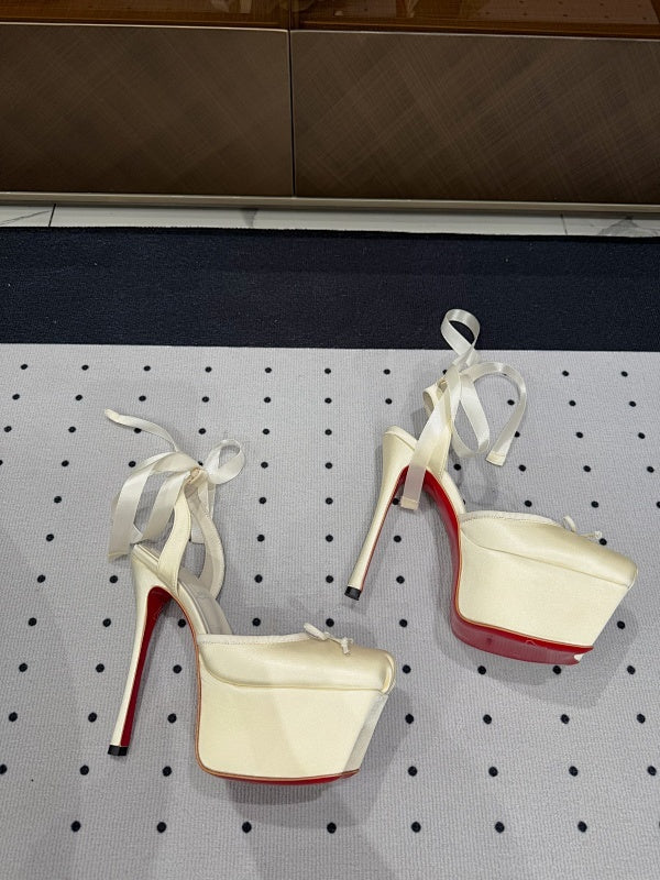Ava’s Mode - High-Quality Designer Products for You - AFFORDABLE LUXURY HEELS - 8223