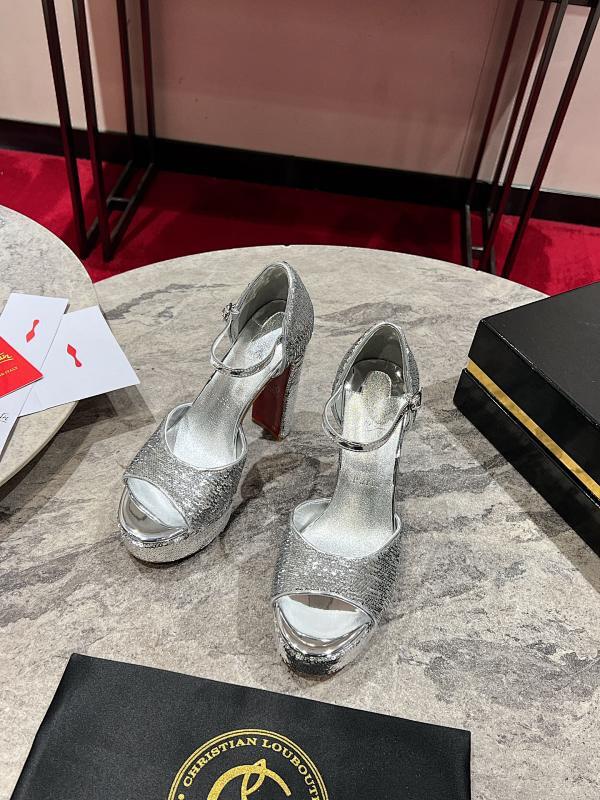 Ava’s Mode - High-Quality Designer Products for You - AFFORDABLE LUXURY HEELS - 8235